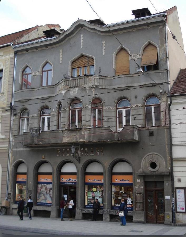 Belvarosi Apartman 2 Apartment Miskolc Luaran gambar