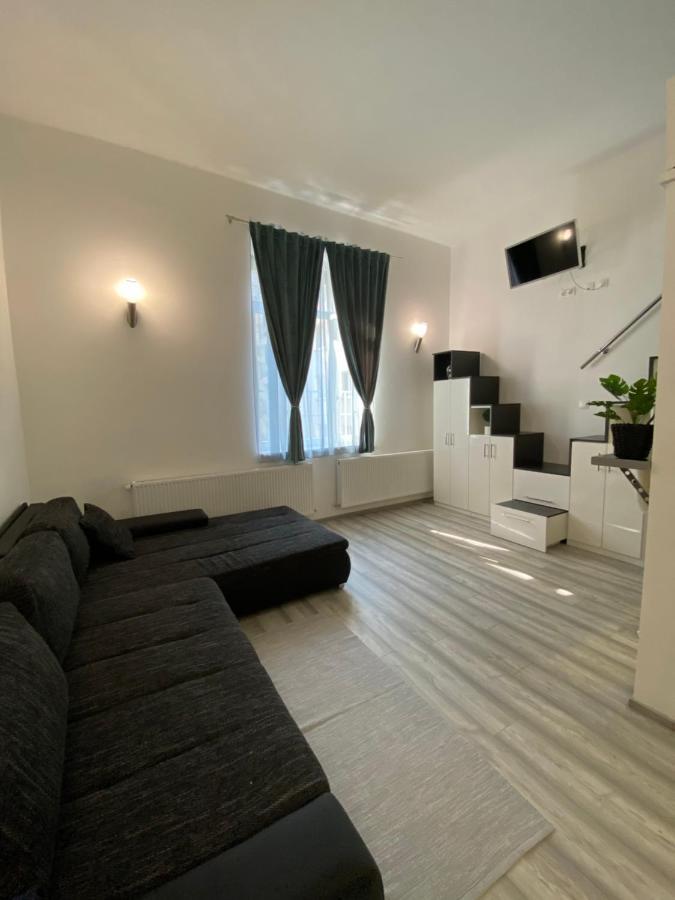 Belvarosi Apartman 2 Apartment Miskolc Luaran gambar